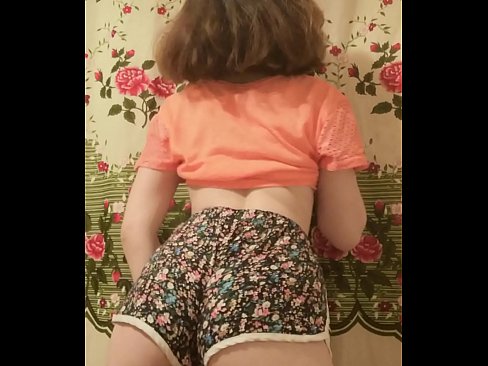 ❤️ Garota jovem e sexy tirando seus shorts da câmera ❤ Porno bonito em pt-br.passionfeverspot.ru ️❤